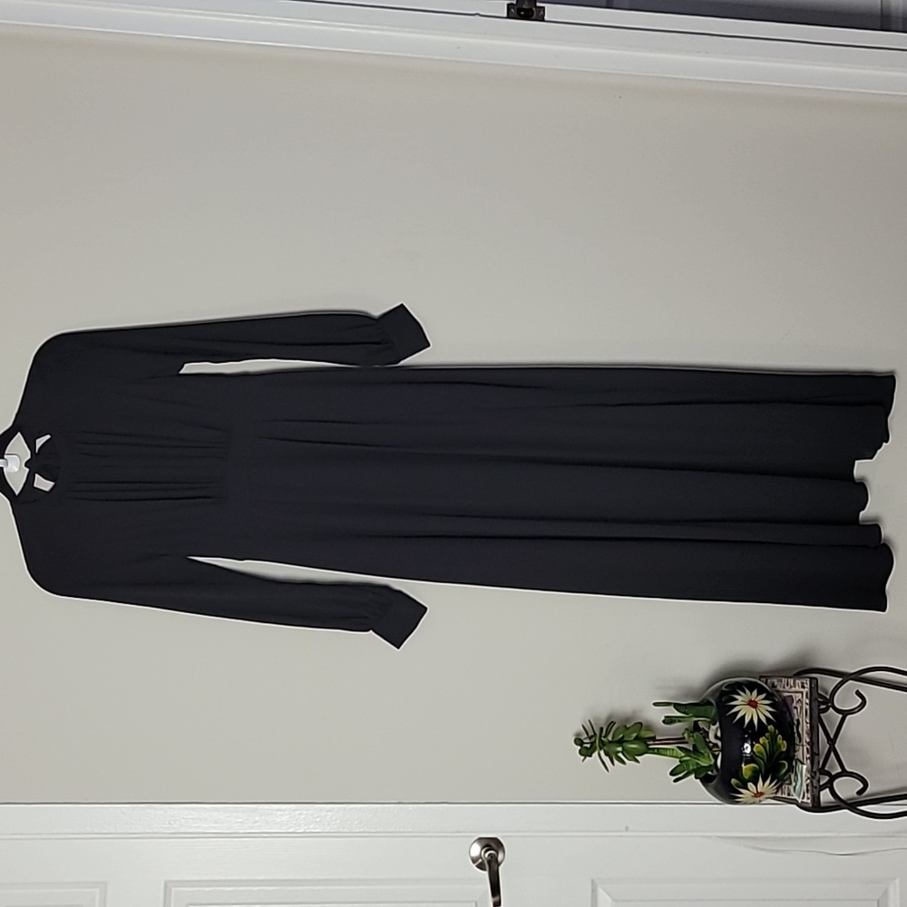 Express long sleeve rayon maxi dress 2 Black Cut out back Goth Witchy